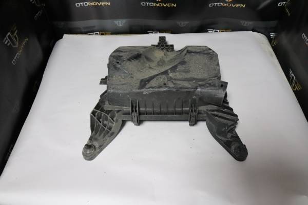 FORD CUSTOM 320 L TREND ÇIKMA PARÇA  HAVA FİLTTRESİ